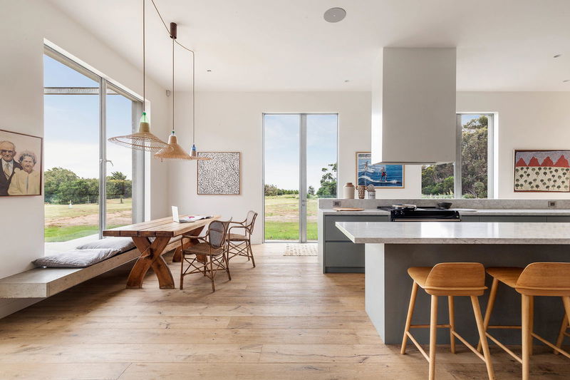 Bells Beach View (With Car Parking)