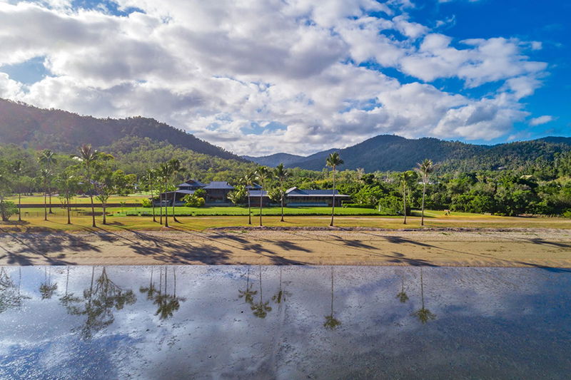 Sapphire (Heated Pool)