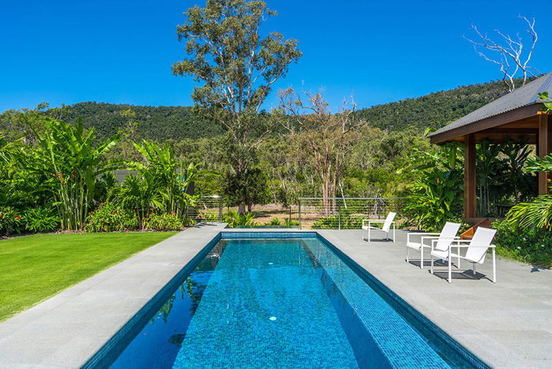 Sapphire (Heated Pool)