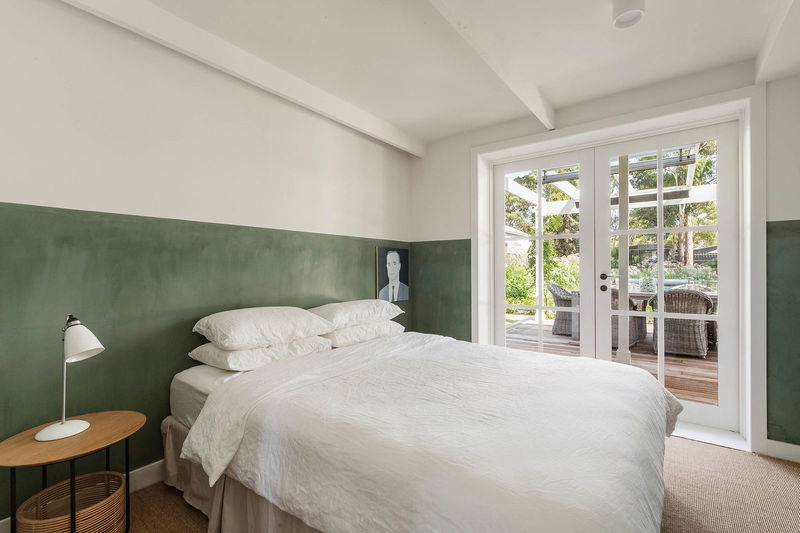 Beach Street (Heated Pool)