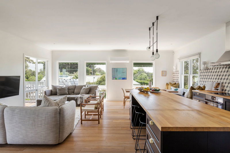 Beach Street (Heated Pool)