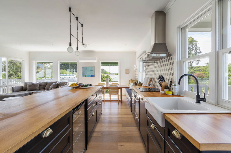 Beach Street (Heated Pool)