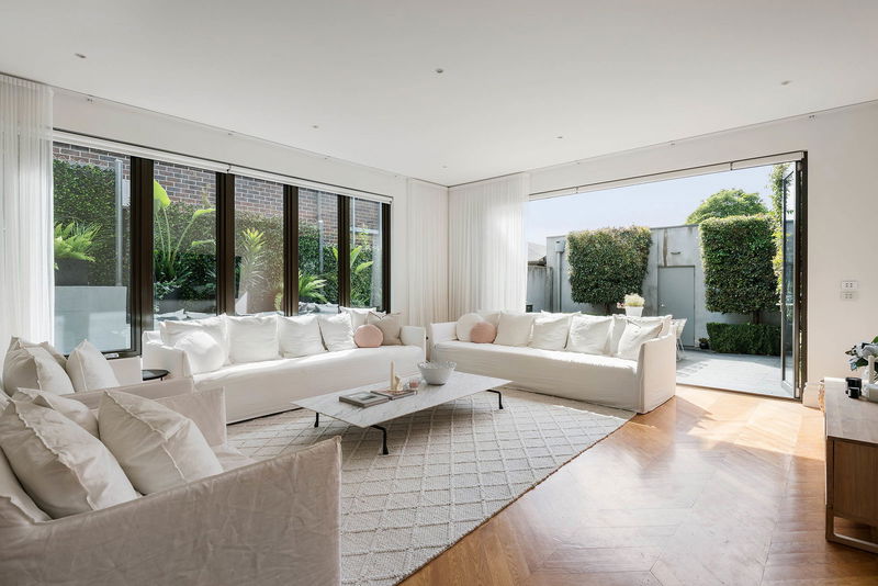 Malvern Heights (with car parking)