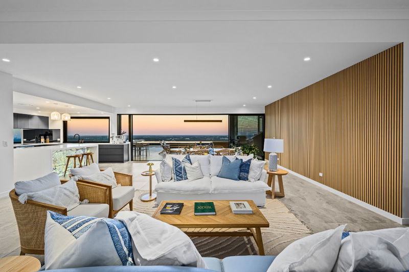 Sky High Estate (Ocean Views)