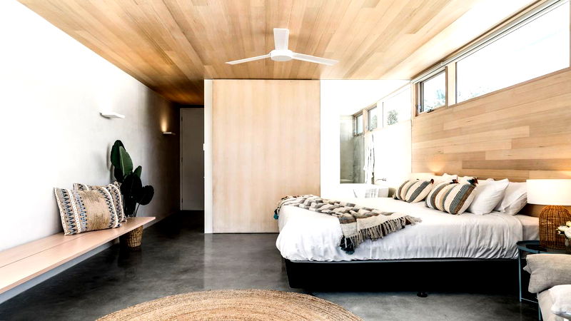 Bowerbird - beachfront home with rooftop pool