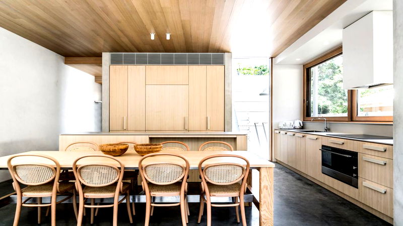 Bowerbird - beachfront home with rooftop pool