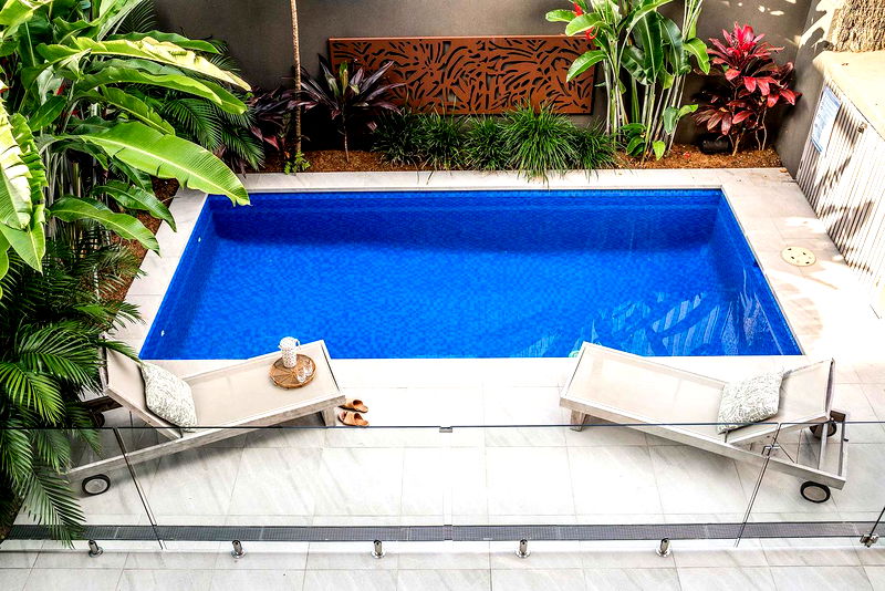 Coconut Palms Villa One - beachside luxury with pool