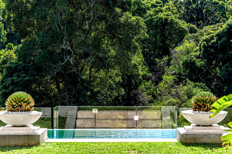 Aurora - Broken Head retreat with pool