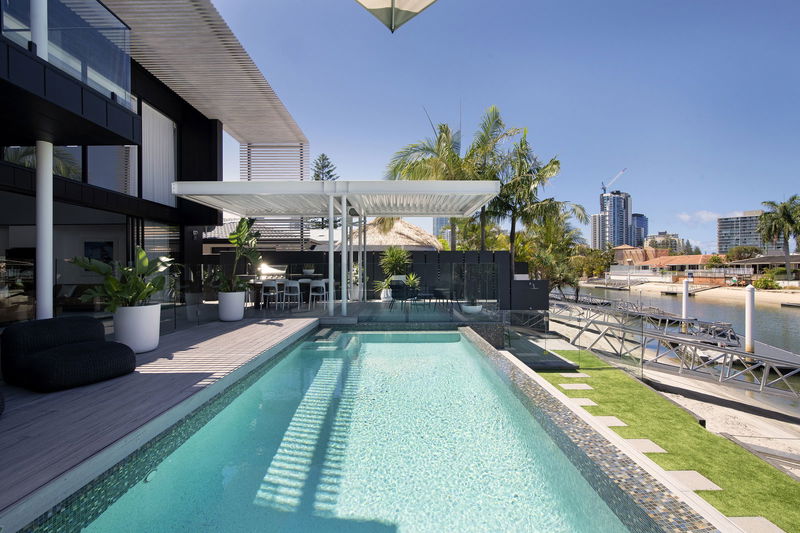 Paradise Isle (Heated Pool)