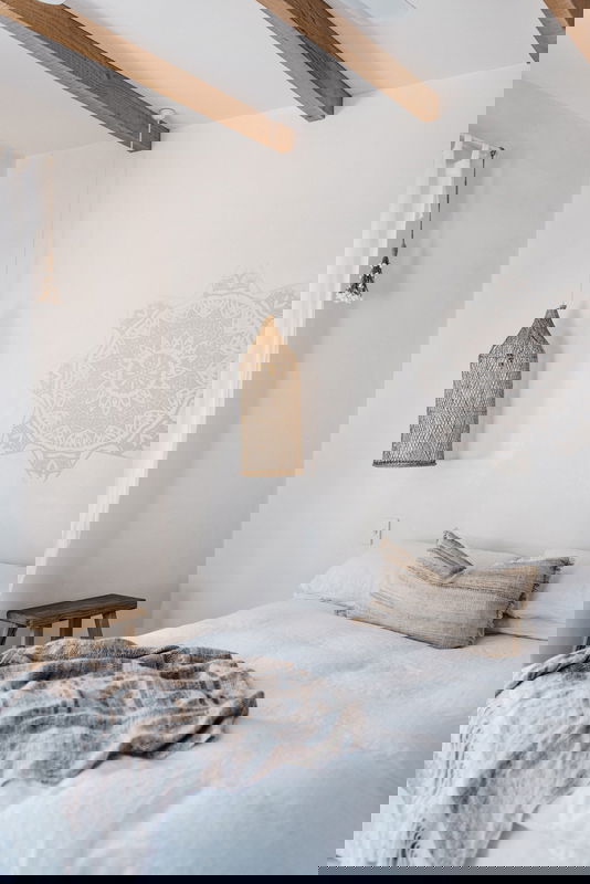 Picadilly House - European inspired Byron manor (With Car Parking)