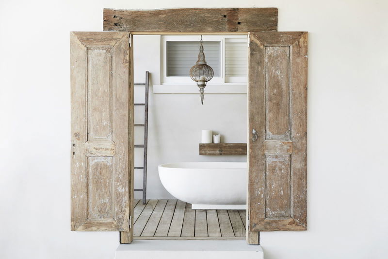 Picadilly House - European inspired Byron manor (With Car Parking)