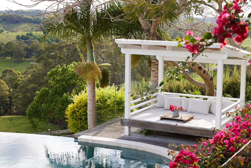 Picadilly House - European inspired Byron manor (With Car Parking)