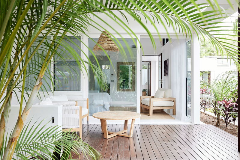 Picadilly Pavilions - beachside Broken Head living (With Car Parking)