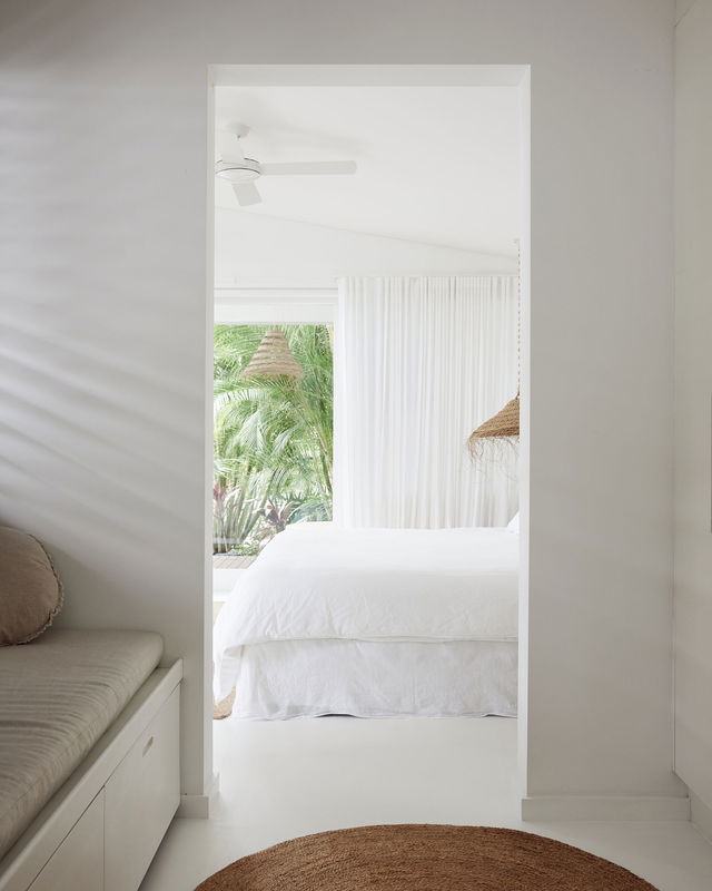 Picadilly Pavilions - beachside Broken Head living (With Car Parking)