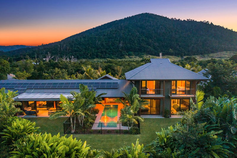 Aqua at Yangaro (With Car Parking)