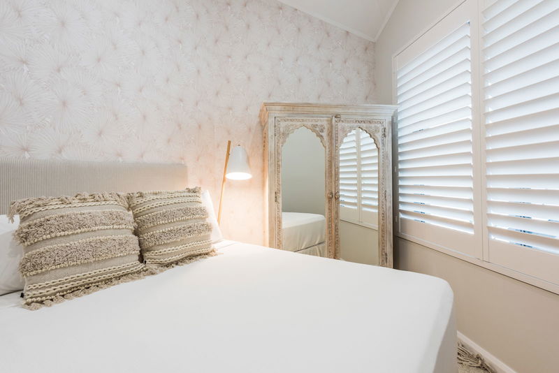 Mermaid Beach Villa (With Ocean Views)