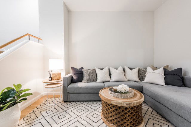 Mermaid Beach Villa (With Ocean Views)