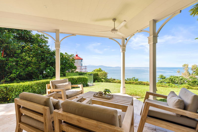 Lighthouse Port Douglas (Heated Pool)