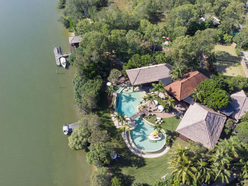 Makepeace Island (Ocean Views)