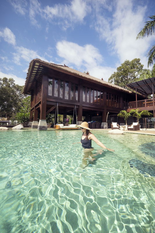 Makepeace Island (Ocean Views)