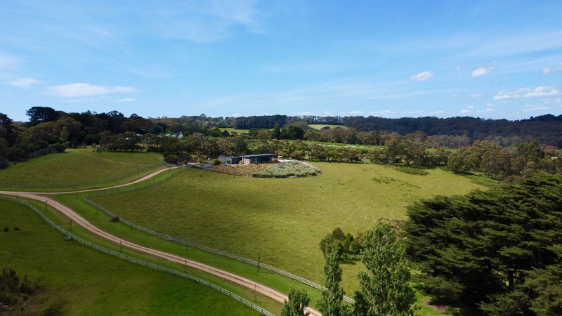 Allambee at Red Hill (Farm Stay)