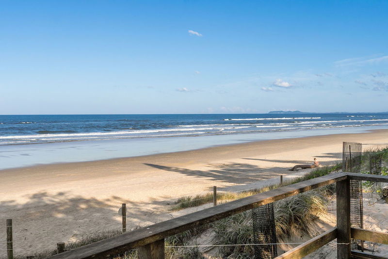 Strand New Brighton (Heated Pool)