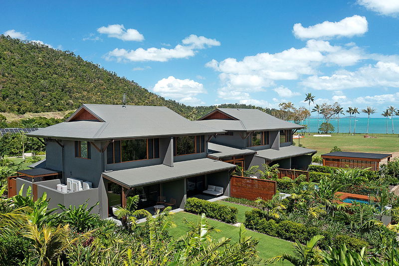 Topaz (With Car Parking)