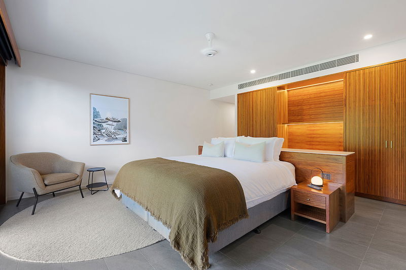 Topaz (With Car Parking)