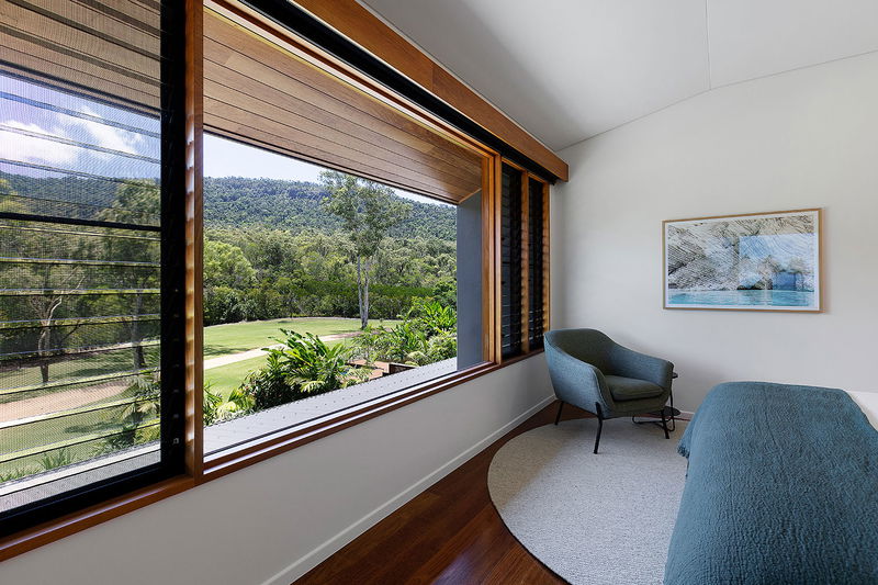 Topaz (With Car Parking)