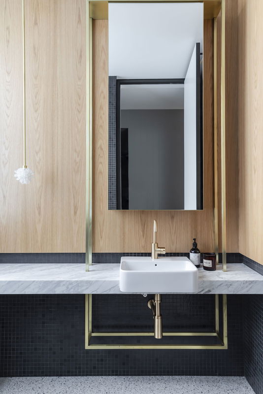 Balmoral Luxury Estate (Walk to Beach)