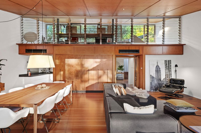 Tranquility at Pretty Beach (Walk to the beach)