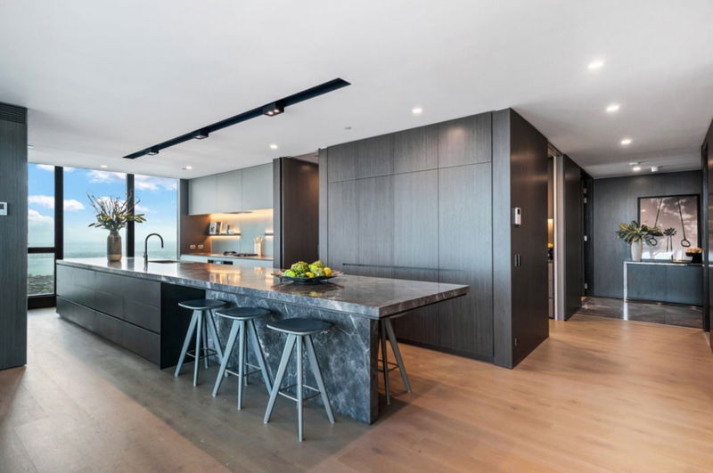 House in the Clouds (With Car Parking)