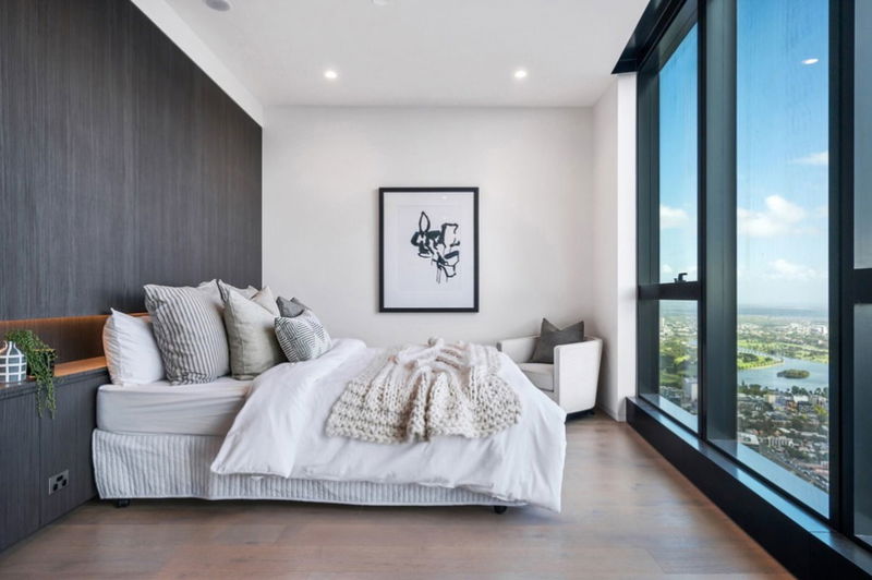 House in the Clouds (With Car Parking)