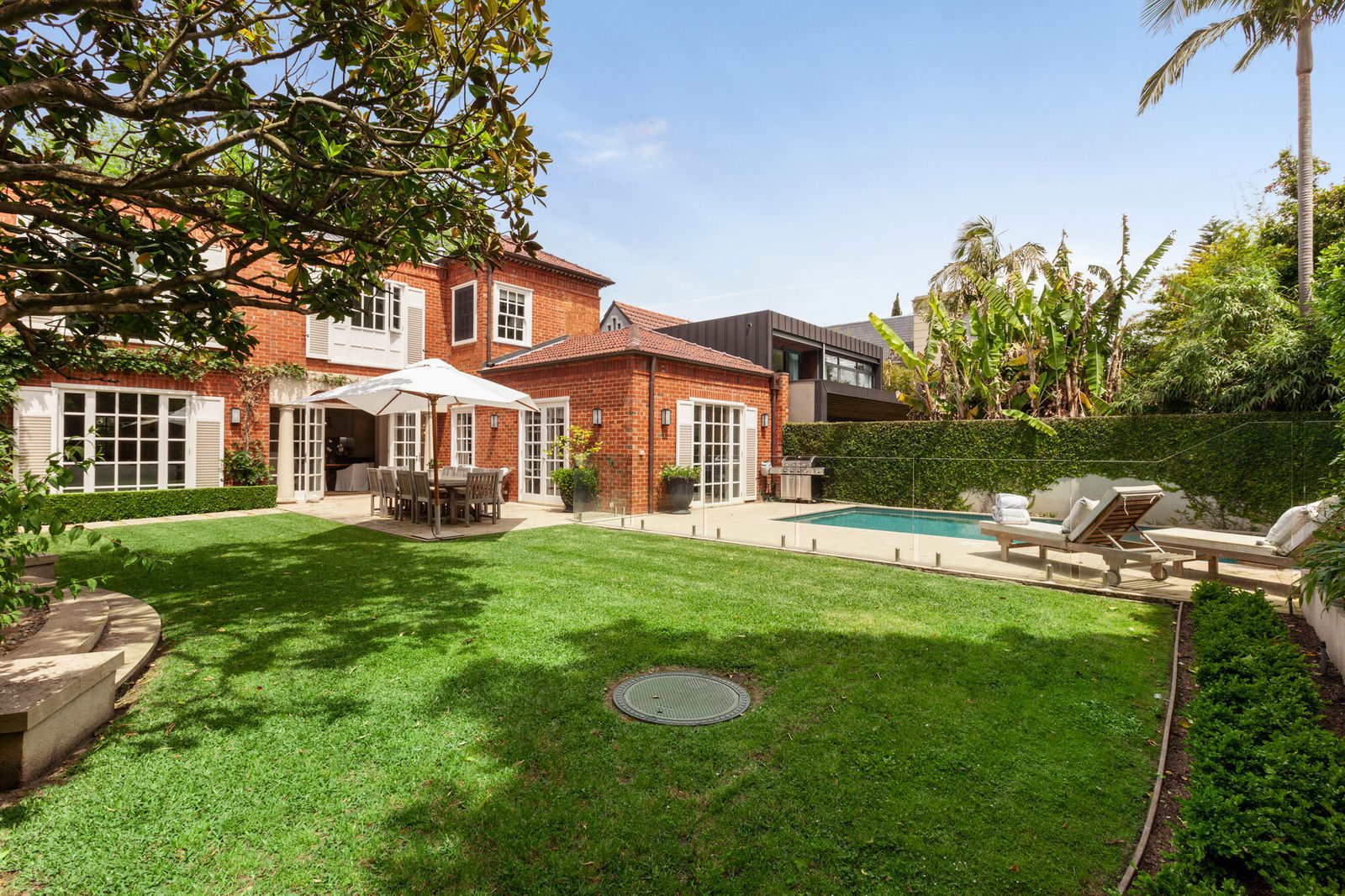 Stradbroke Toorak (Resort House Toorak)