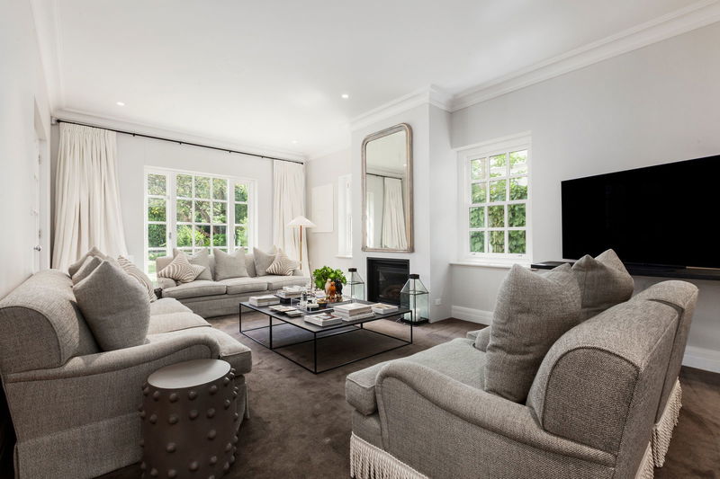 Resort House Toorak (Heated Pool)