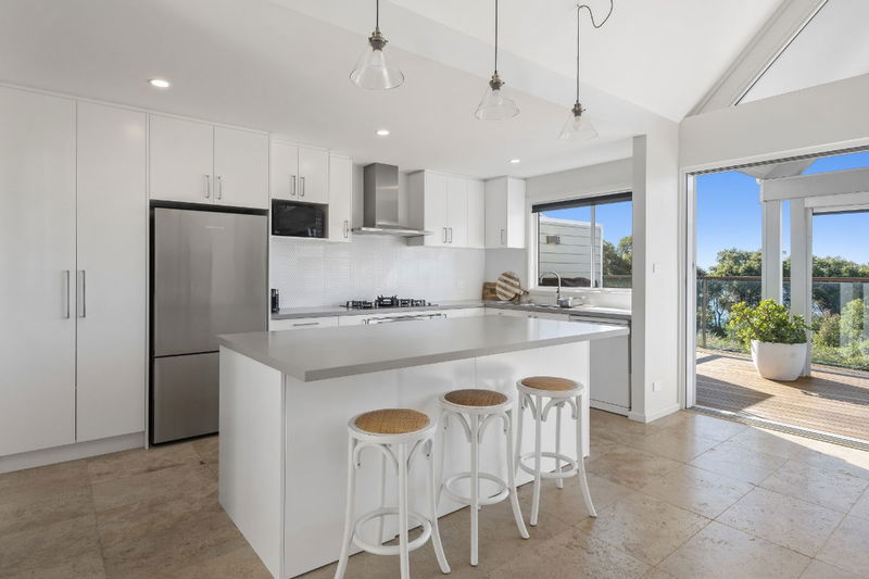 Yarram (Walk to the beach)