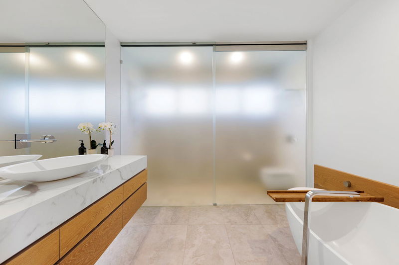 Beaches at Sunrise (Heated Pool)