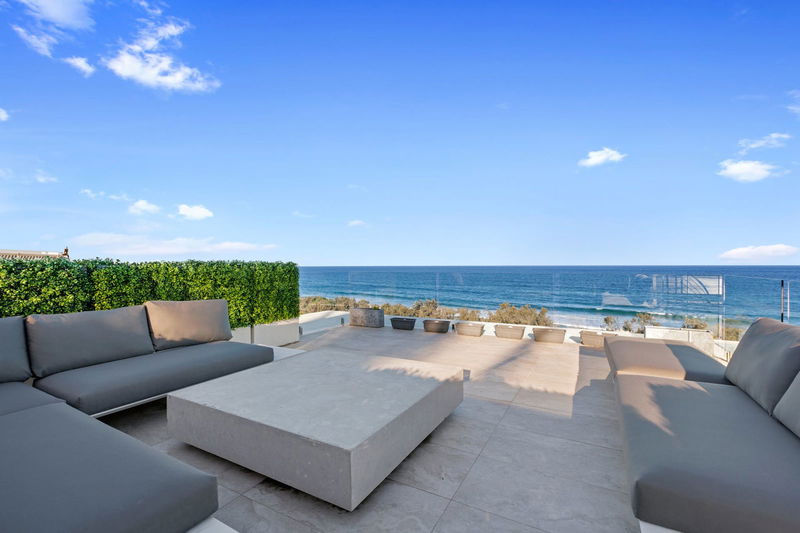 Beaches at Sunrise (Heated Pool)