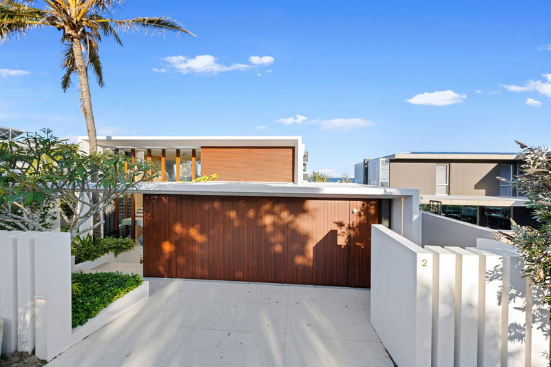 Beaches at Sunrise (Heated Pool)