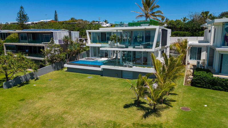 Beaches at Sunrise (Heated Pool)