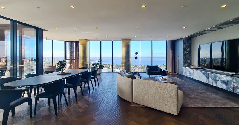 Port Melbourne Penthouse (Heated Pool)