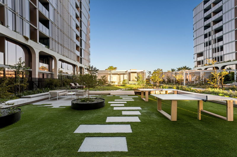 Plumm in Port (With Car Parking)