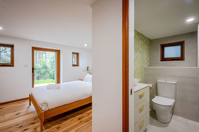 Treetop Acreage with Tennis Court