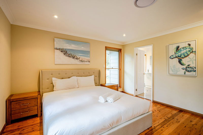 Treetop Acreage with Tennis Court