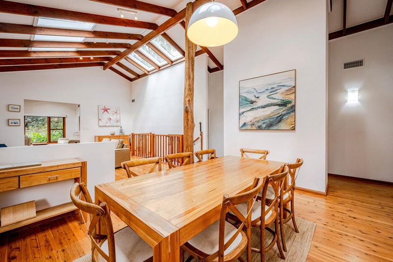 Treetop Acreage with Tennis Court