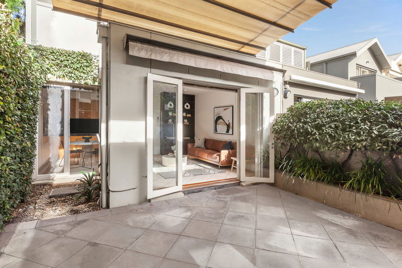 The Ivy (With Car Parking)