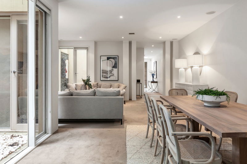 The Ivy (With Car Parking)