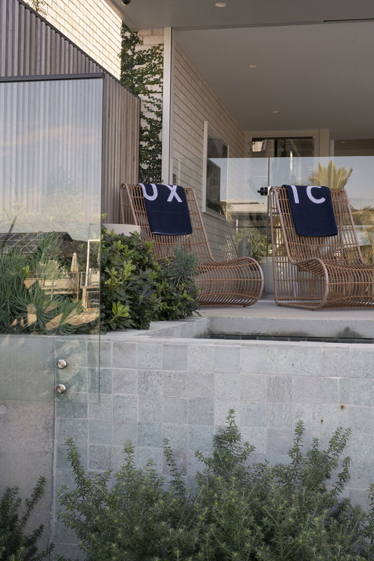 The Marlin (Walk to Beach)