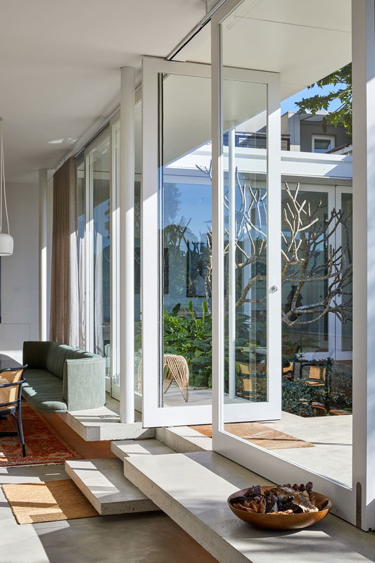 Saha Balmain Luxe (Heated Pool)