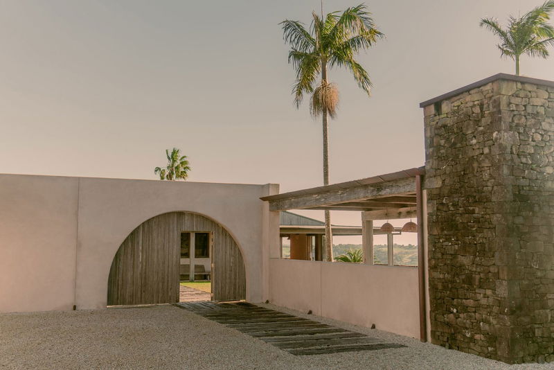 Damia (Pet Friendly)